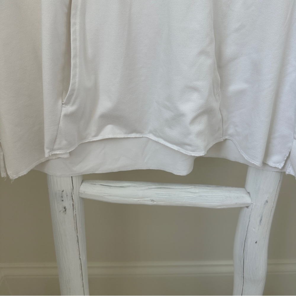 Champion Women's White V-Neck Hoodie Athletic Pullover Top Size Large - Picture 8 of 11